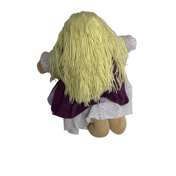 Vintage 1982 Cabbage Patch Kids Blonde Doll W/ Embroidered Dress & Signature 81c - Picture 10 of 10
